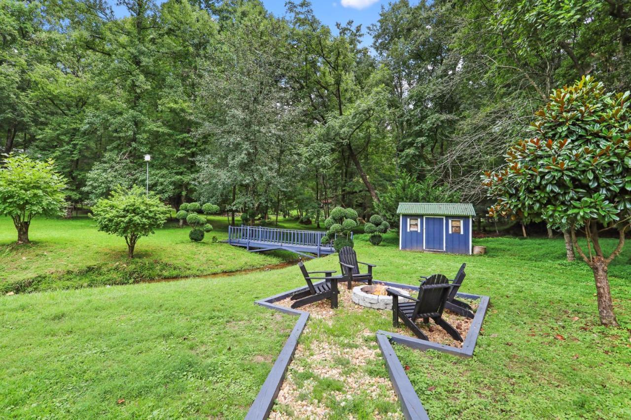2 Separate Cabins Along A Peaceful Creek With Resort Amenities 埃利杰 外观 照片